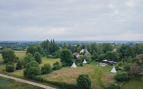 Tipi / Nature / Détente